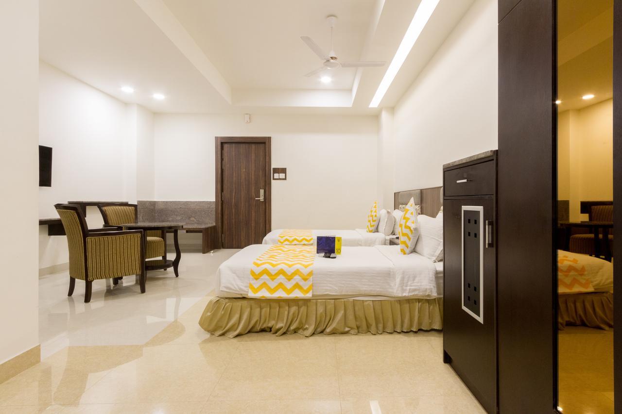 Hotel Southern Residency Kelambakkam Bagian luar foto
